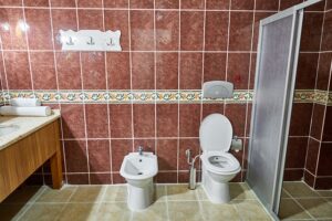 servicii-curatenie-toaleta-sanitare-hotel